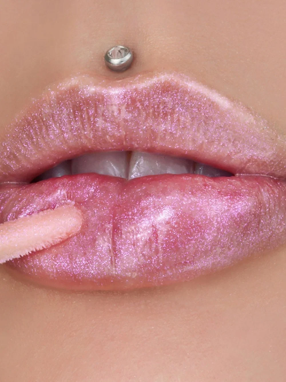 Jeffree Star gloss shimmer